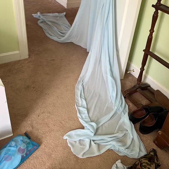 Maternity photoshoot dress! - Picture 4 of 8